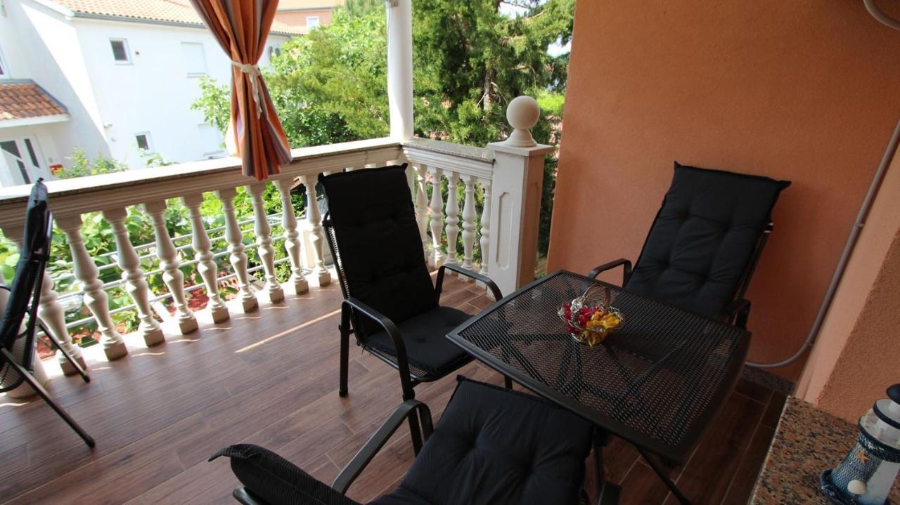Apartment Kreslin Vantacici Exterior foto