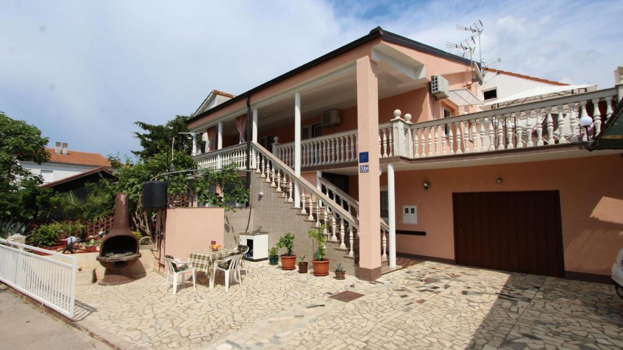 Apartment Kreslin Vantacici Exterior foto